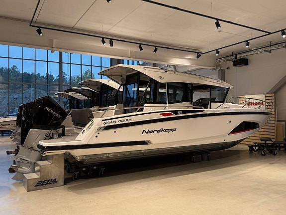 Nordkapp 905 Coupe, Mercury F300 V8 AMS -21