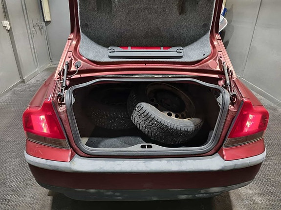 Volvo S60 5 of 5