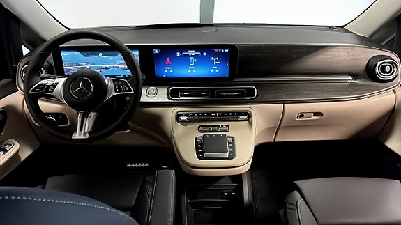 Mercedes-Benz Marco Polo 4 of 5
