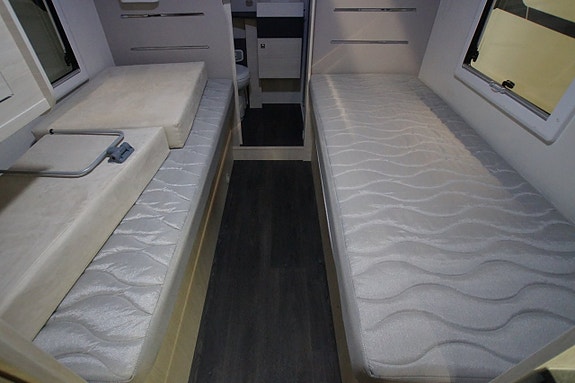 Chausson 757 FIAT VIP M20 9 of 16