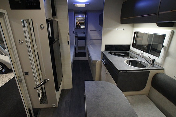 Chausson 757 FIAT VIP M20 8 of 16