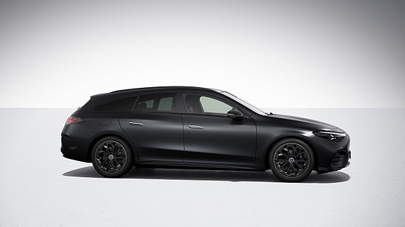Mercedes-Benz CLA250+ 2 of 5
