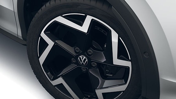 Volkswagen T-Roc 7 of 9