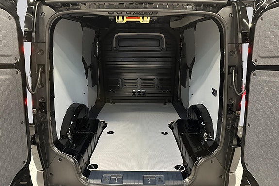 Kia PV5 12 of 26