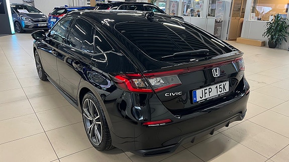 Honda Civic 4 of 5