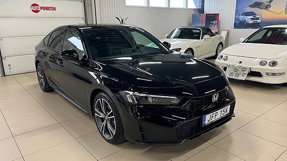 Honda Civic 2 of 5