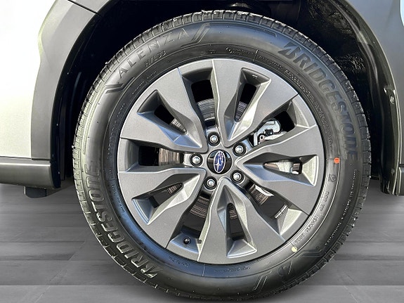 Subaru Outback 4 of 5