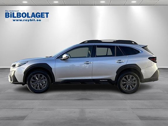 Subaru Outback 2 of 5