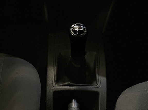 Volkswagen Polo 22 of 23