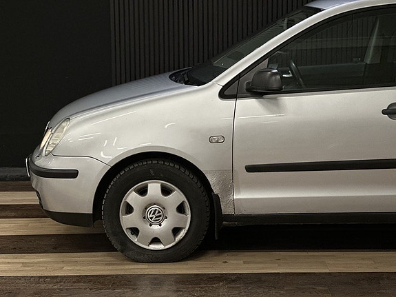 Volkswagen Polo 7 of 23