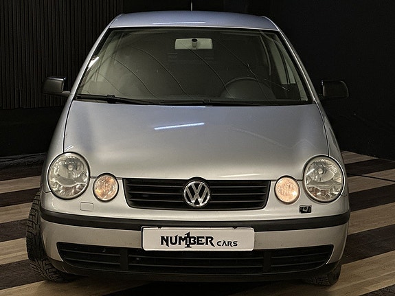 Volkswagen Polo 5 of 23