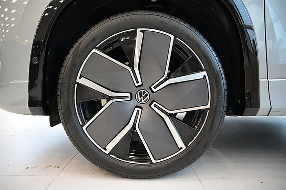 Volkswagen Tayron 2 of 5