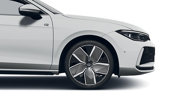 Volkswagen Passat 6 of 9