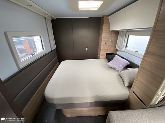 Adria ALPINA 663 HT *ALDE Värme / Queenbed * 14 of 21