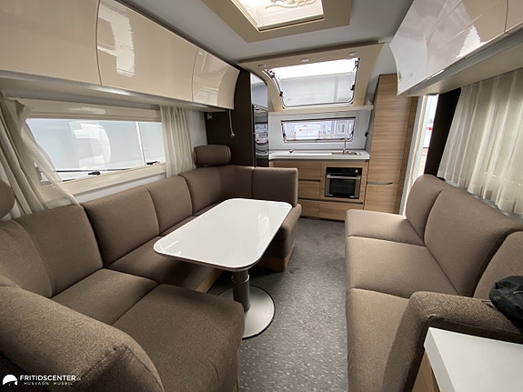 Adria ALPINA 663 HT *ALDE Värme / Queenbed * 11 of 21