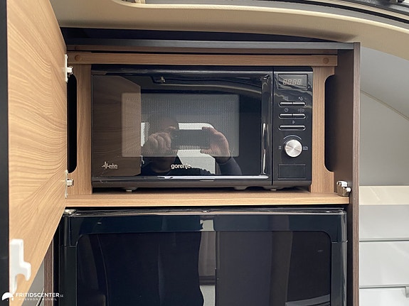 Adria ALPINA 663 HT *ALDE Värme / Queenbed * 8 of 21
