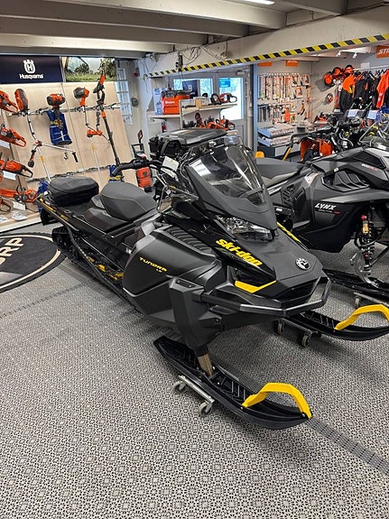 SKI-DOO TUNDRA 600 EFI OMG LEVERANS