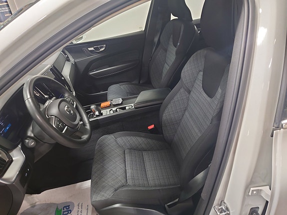 Mercedes-Benz CLA200 8 of 9