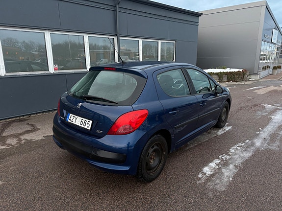 Peugeot 207 8 of 20