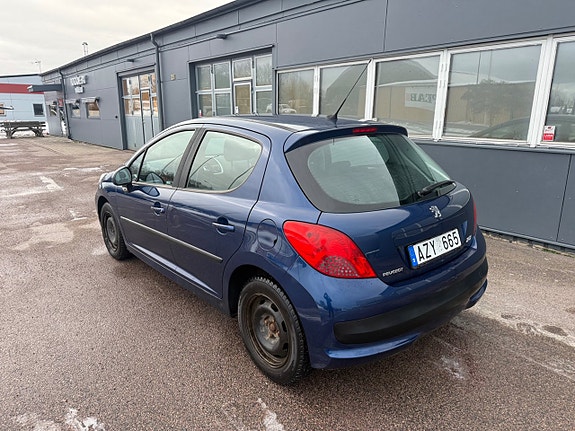 Peugeot 207 7 of 20