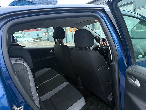 Peugeot 207 12 of 20
