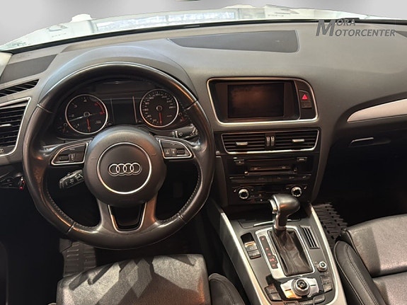 Audi Q5 7 of 14