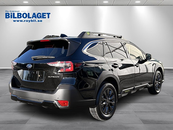 Subaru Outback 3 of 5