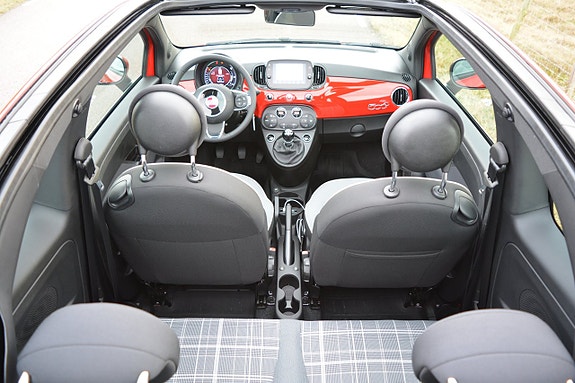 Fiat 500C 19 of 29