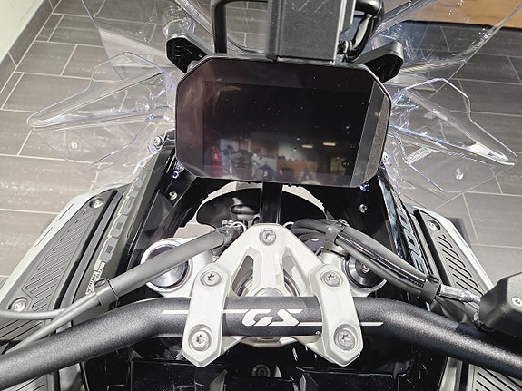 BMW R1300GSA/Touring/Dynamic/Innovation 9 of 18