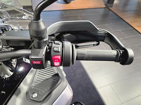 BMW R1300GSA/Touring/Dynamic/Innovation 10 of 18