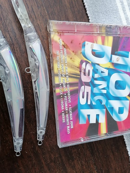 Product image 3 of 3