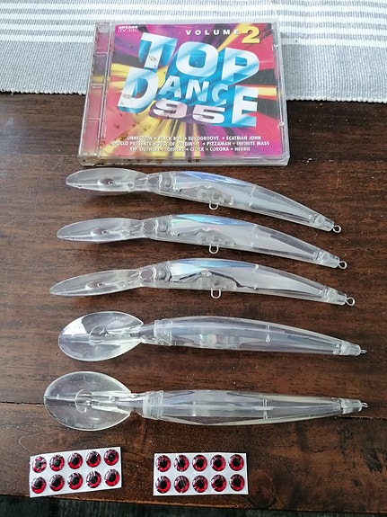 Product image 2 of 3