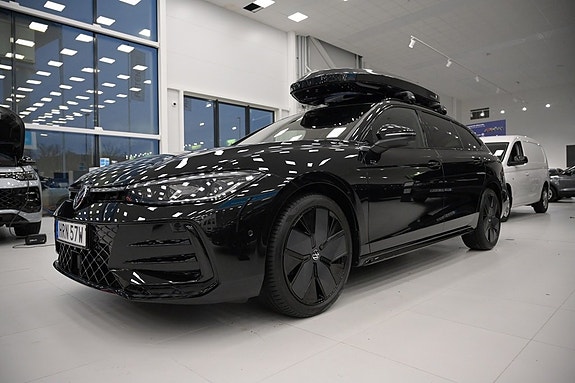 Volkswagen Passat 26 of 28