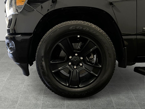Dodge RAM 1500 25 of 25