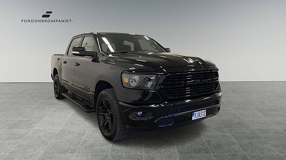 Dodge RAM 1500 3 of 5