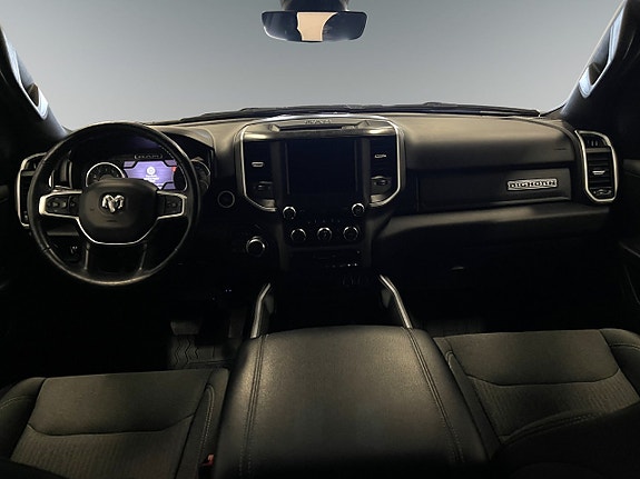 Dodge RAM 1500 9 of 25
