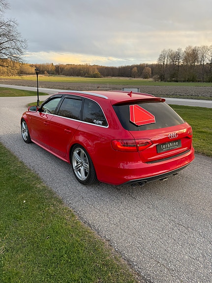 Audi A4 5 of 11