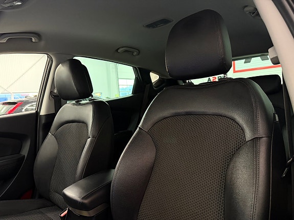 Hyundai ix35 16 of 23