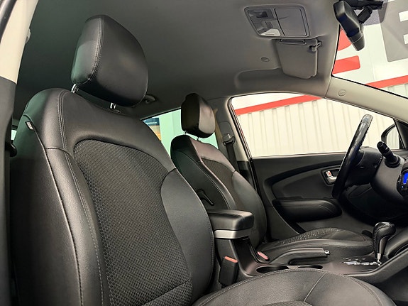Hyundai ix35 8 of 23