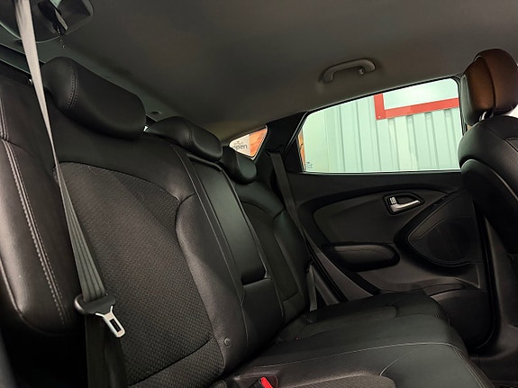 Hyundai ix35 12 of 23