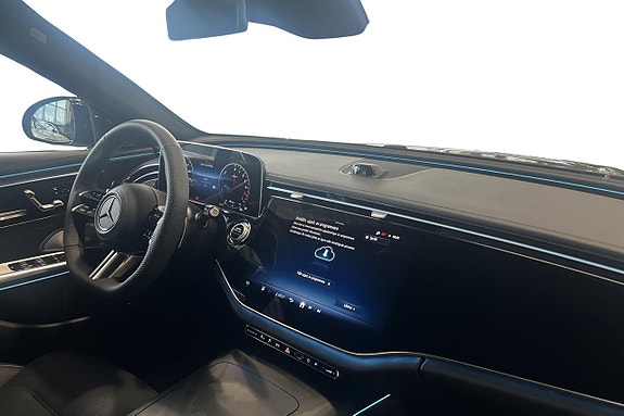 Mercedes-Benz E300 de 9 of 17