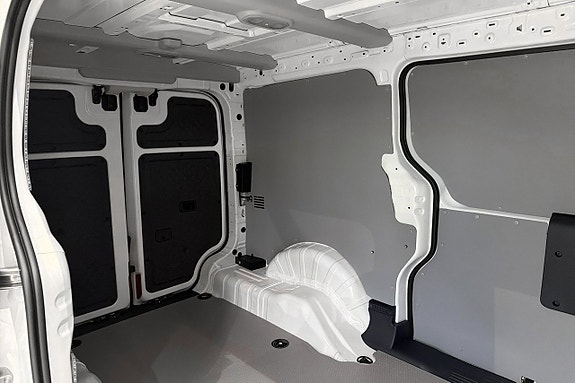 Kia PV5 14 of 27