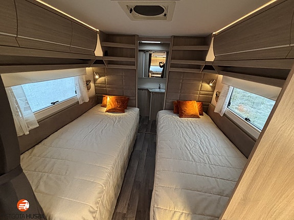 Kabe ROYAL 740 TDL KS // ENKELBÄDDAR // KAMPANJ 9 of 12