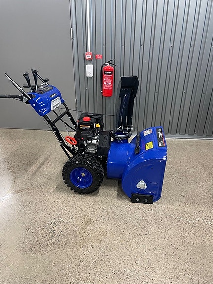 -- Bonnet Snöslunga 212cc