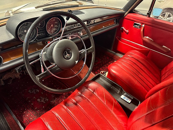 Mercedes-Benz W108/W109 14 of 18