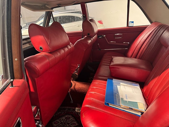 Mercedes-Benz W108/W109 17 of 18