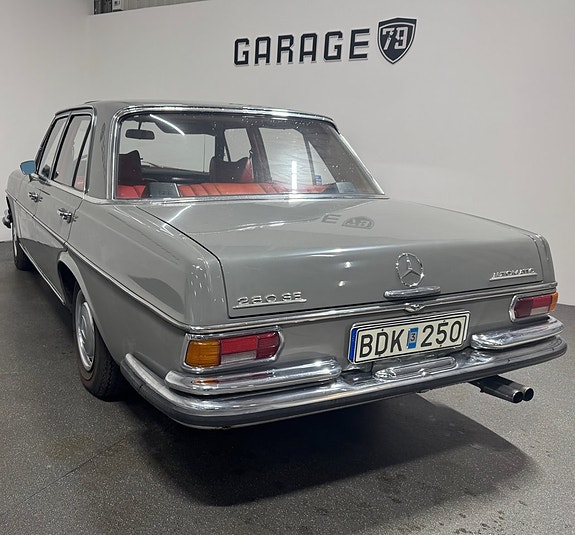Mercedes-Benz W108/W109 6 of 18
