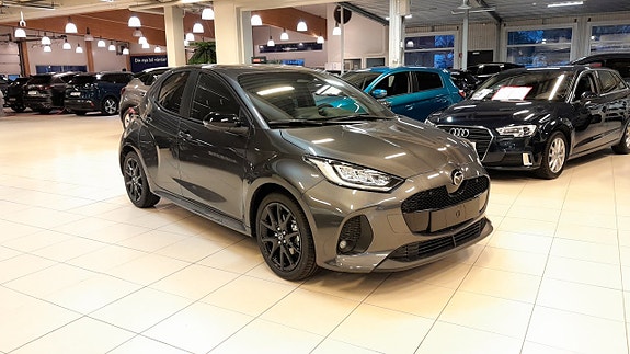 Mazda 2 2 of 15