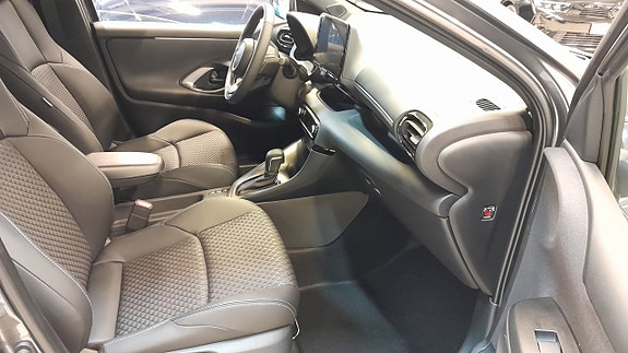 Mazda 2 10 of 15