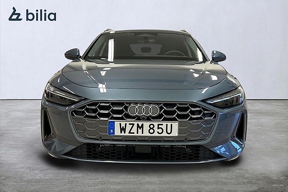 Audi A5 4 of 5